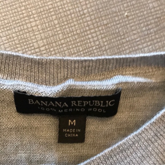 Banana Republic 100% merino wool sweater, M - Picture 7 of 7